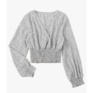 🍒 2/$20 🍒 Black & White Pebble Print Plunging Neckline Long Sleeve Blouse sz M